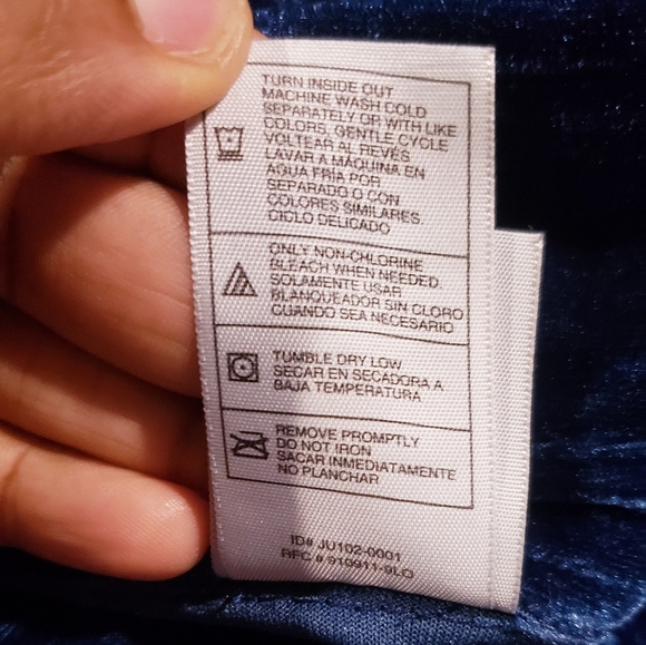 JMS (Just my size) Women's Button Down Velvet Shacket Size 3X - Picture 7 of 7